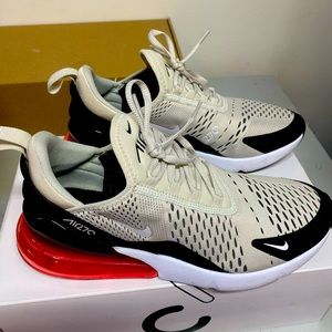 Womens Nike Air Max 270